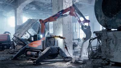 Демонтаж строительных конструкций при помощи робототехники