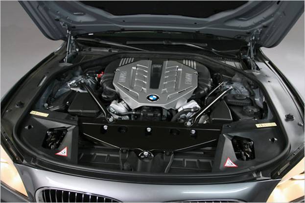 Двигатель BMW 7