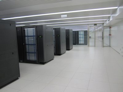 Тяньхэ-1 — суперкомпьютер, расположенный в Национальном суперкомпьютерном центре в городе Тяньцзинь (Китайская Народная Республика). Тысячи и тысячи микросхем…
