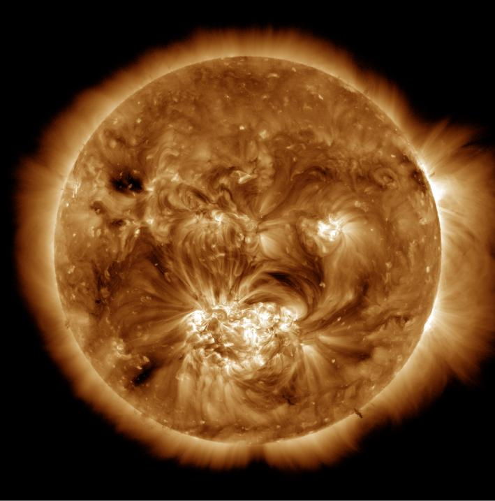 Телескоп НАСА обнаруживает «магнитные косы» в солнечной короне