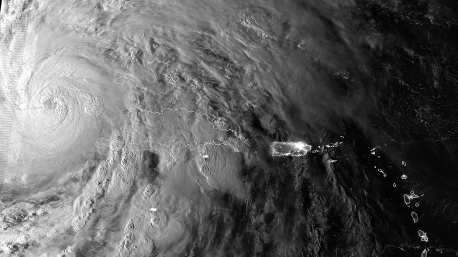 Невероятное видео: ураган «Сэнди»