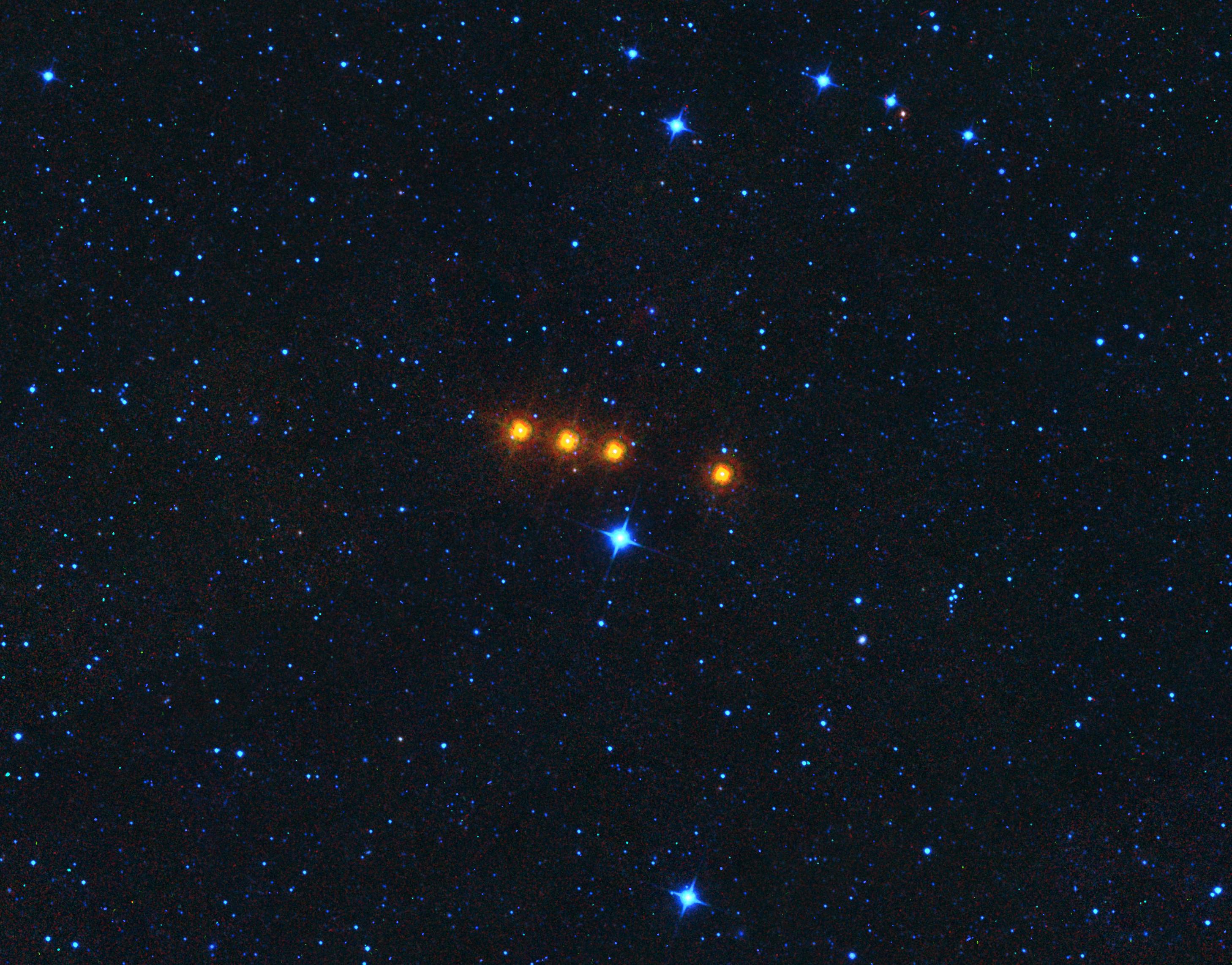 Отслеживание таинственной группы астероидов-изгоев