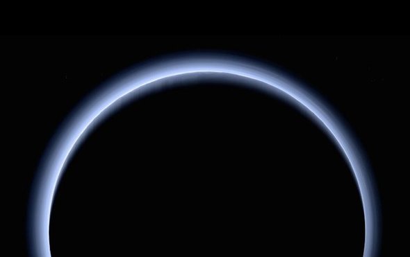 Туман охлаждает Плутон