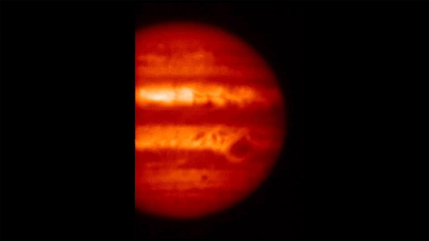 Наземные телескопы взглянули на Юпитер