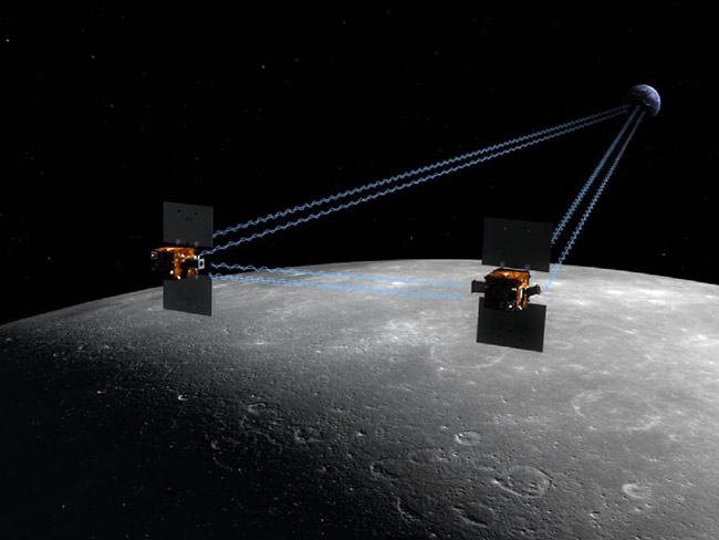 Зонды Grail прибыли на орбиту Луны