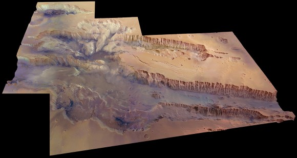 Фото: Долины Маринер – величайшая система каньонов на Марсе