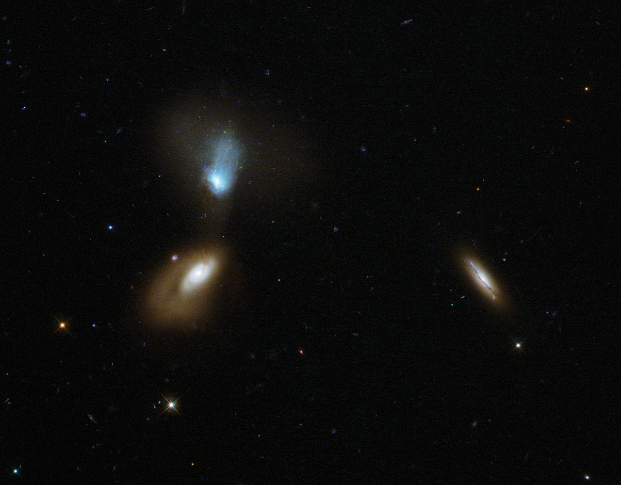 Галактический суп от Хаббла