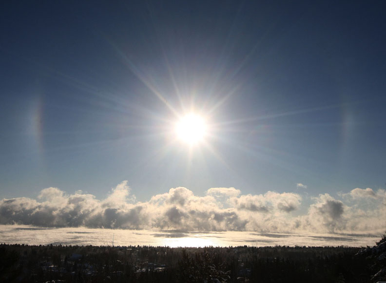 Астрофото Дня: ложное солнце над озером