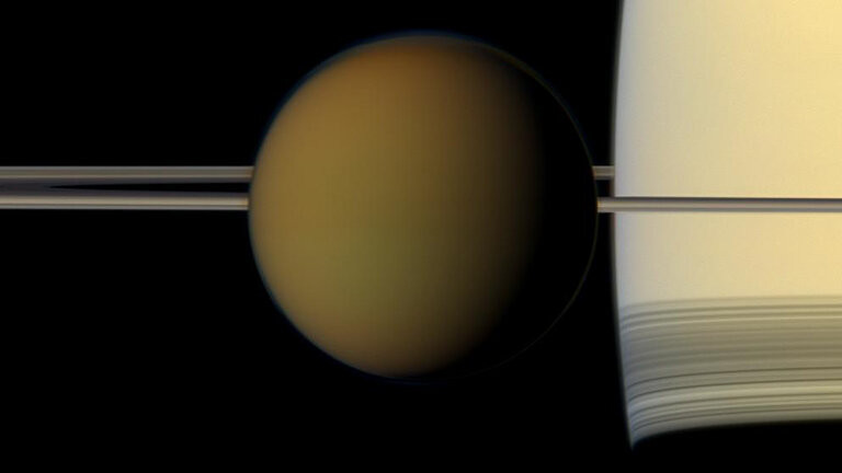 Пылевые дьяволы могут бродить по дюнам Титана
