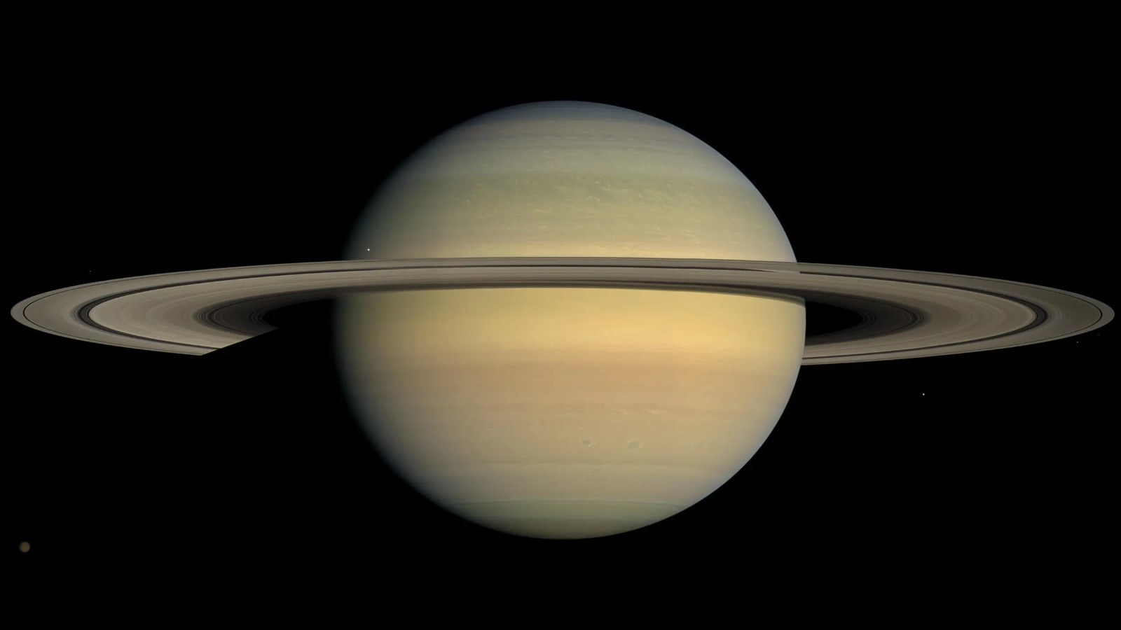 «Потерянный» спутник может объяснить несколько загадок Сатурна