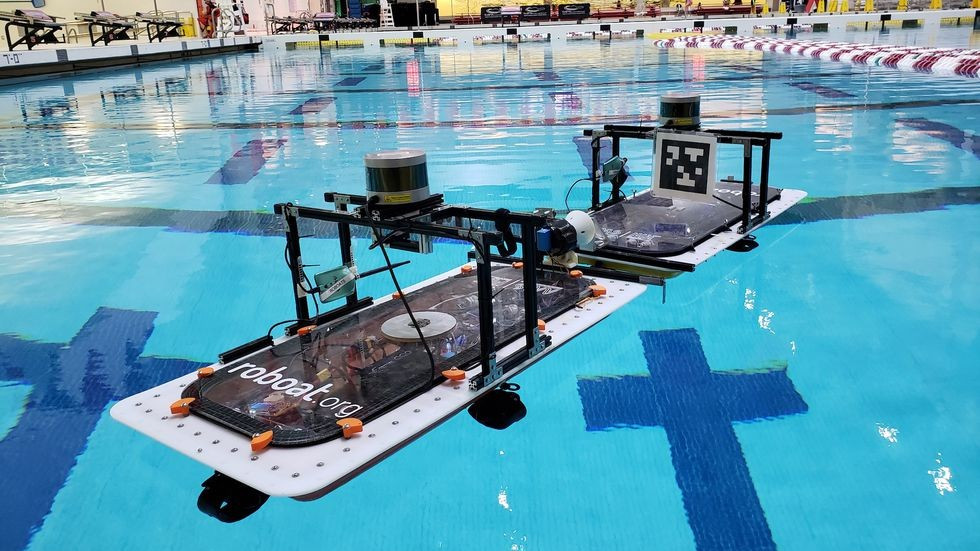 Roboat - автономный водный робот MIT
