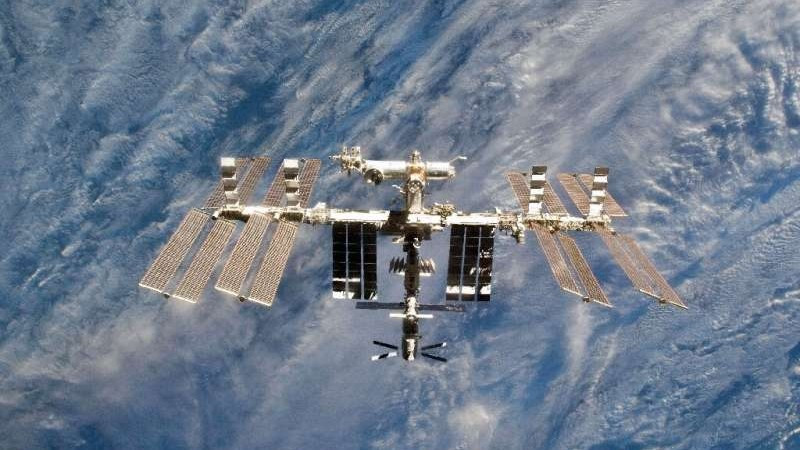 На МКС космонавты чувствуют запах дыма