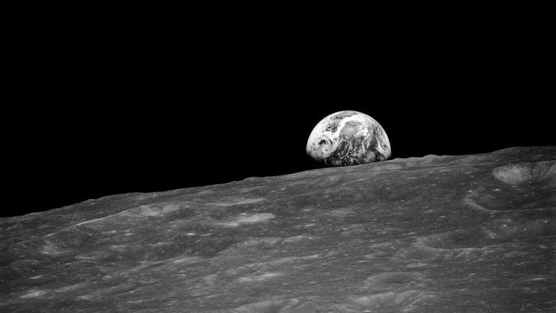 Моделирование ранних воздействий метеоритов на Луну