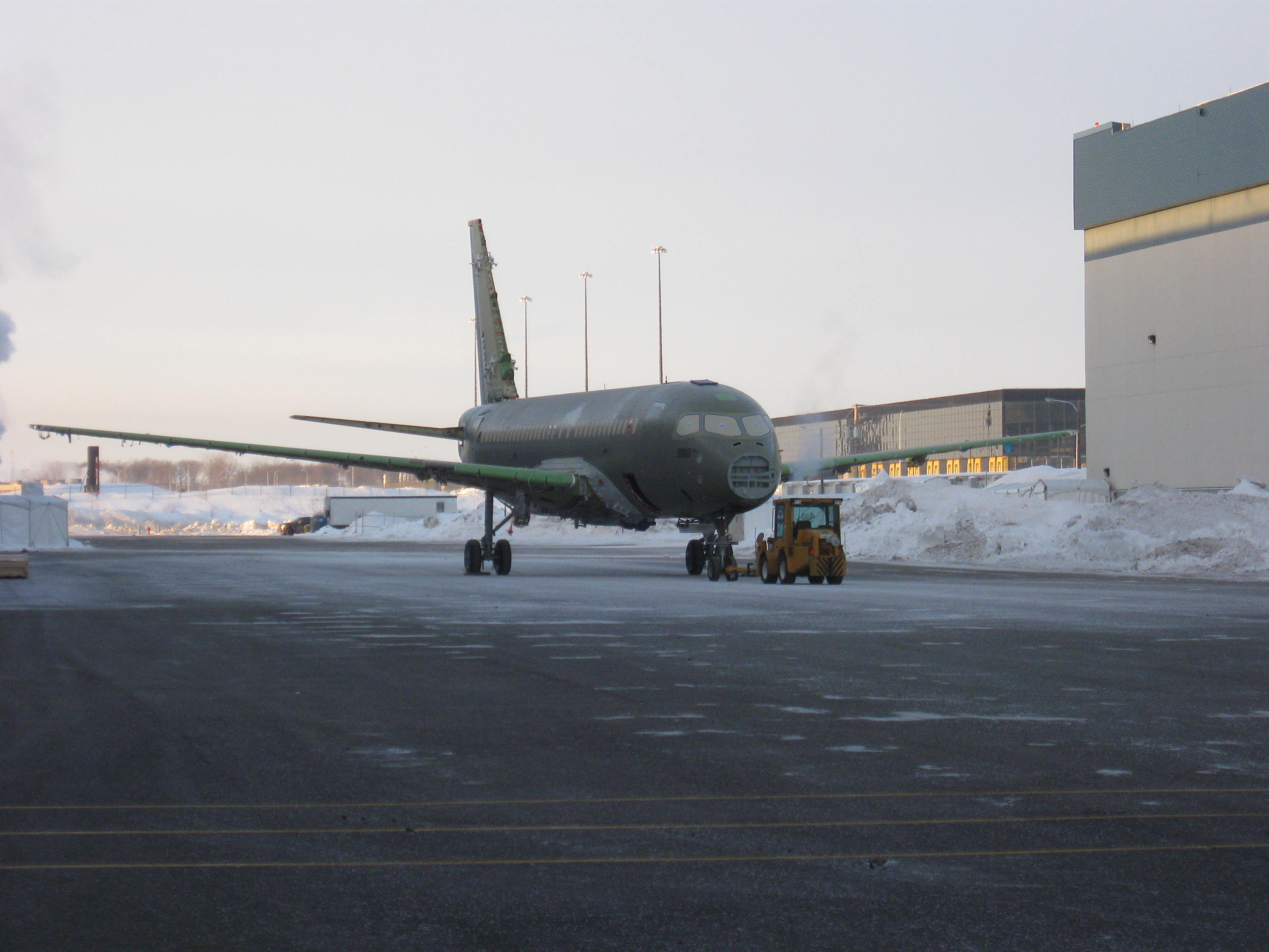 У компании Bombardier по проекту C-Series  остаются три критических месяца