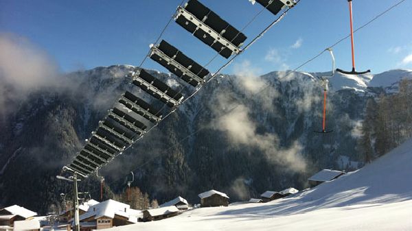 В Швейцарии создан первый в мире подъемник на солнечных батареях