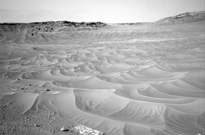 sol 777: песчаное море от Curiosity