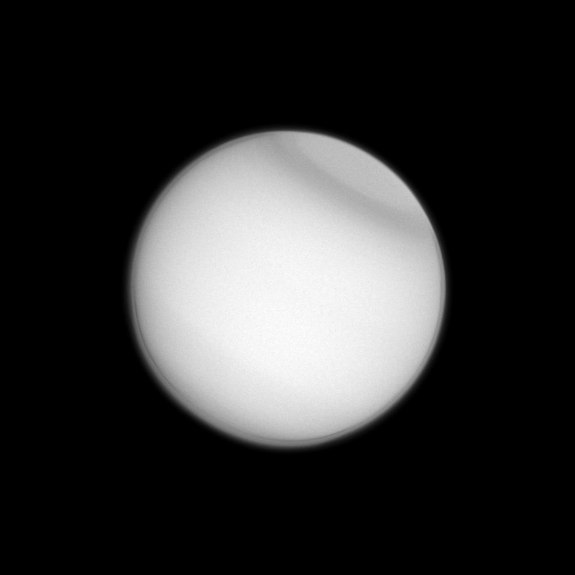 Кадр Дня: северный полюс Титана от Кассини