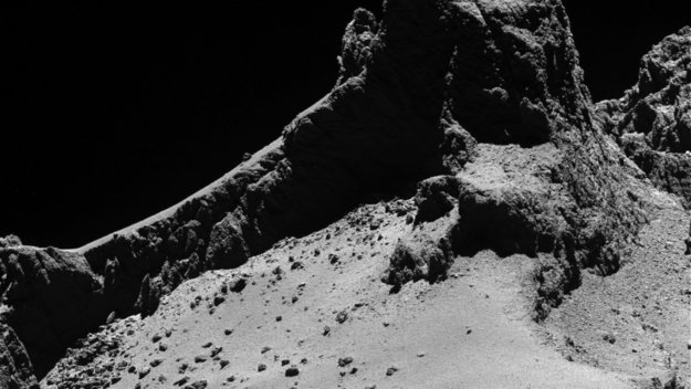 Комета Розетты имеет потрясающий рельеф и структуру