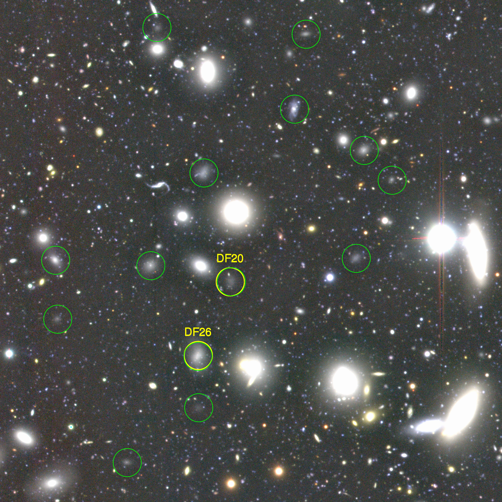 В знаменитом скоплении найдено более 800 темных галактик
