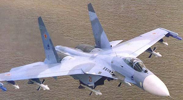 Истребитель Су-27 - один из лучших боевых самолетов