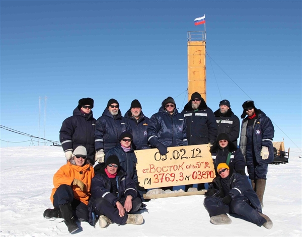 Россияне вновь исследуют антарктическое озеро