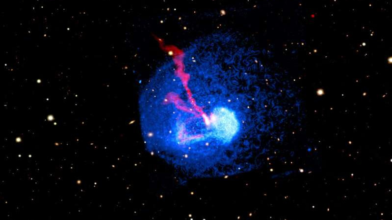 Abell 1775: Chandra словила интересное столкновение скоплений галактик