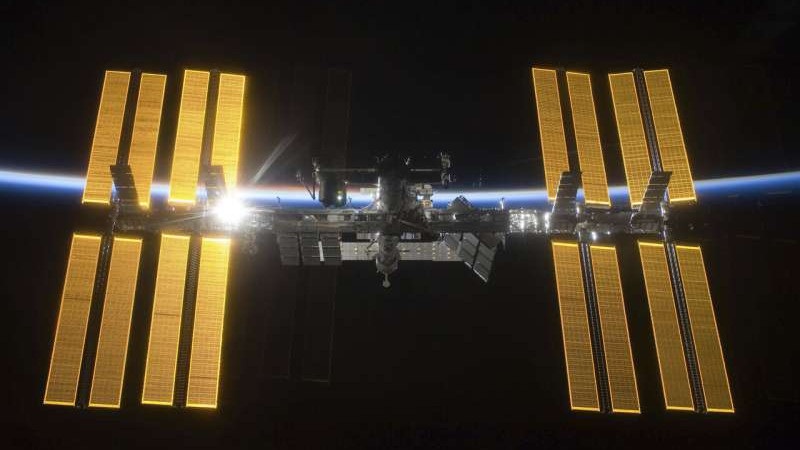 Поломка на МКС задерживает запуск капсулы Dragon