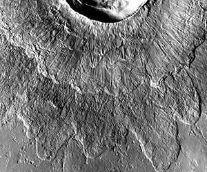 Ученые изучили необычные кратеры на Марсе