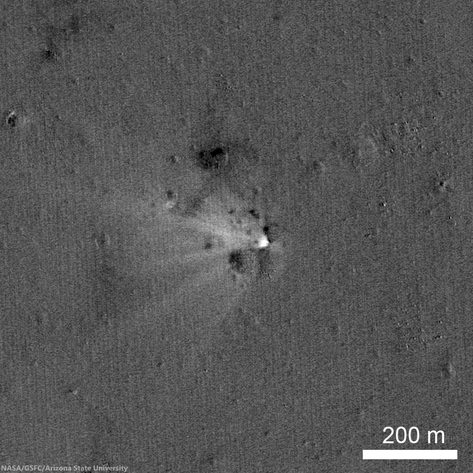 Найден ударный кратер от LADEE