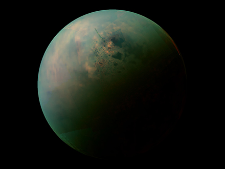 Новый потрясающий взгляд на Титан от Кассини