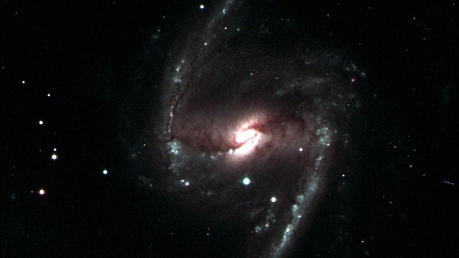 Астрономы-любители обнаружили сверхновые в отдаленных галактиках