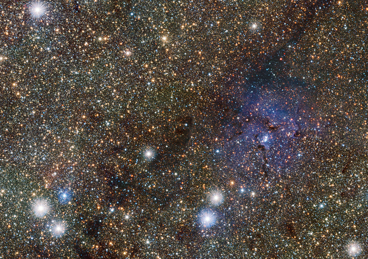 Новое фото потрясающей туманности раскрывает 2 новые звезды