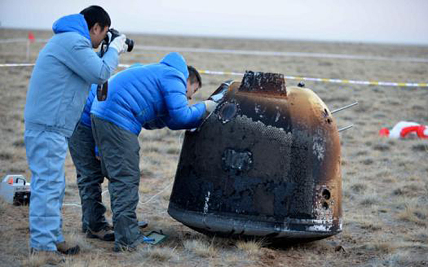Китайский лунный зонд вернулся на Землю