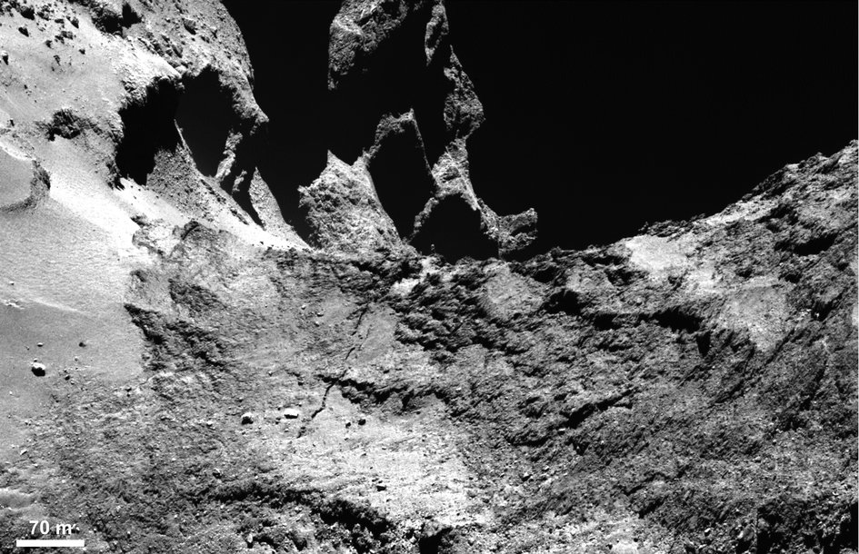 Кадр Дня: особенности поверхности кометы 67Р