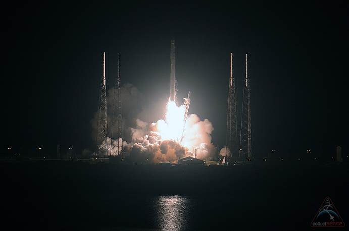 SpaceX отправил Dragon к МКС
