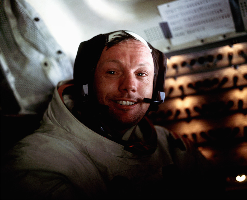 Ушел из жизни Нил Армстронг, первый человек, ступивший на Луну