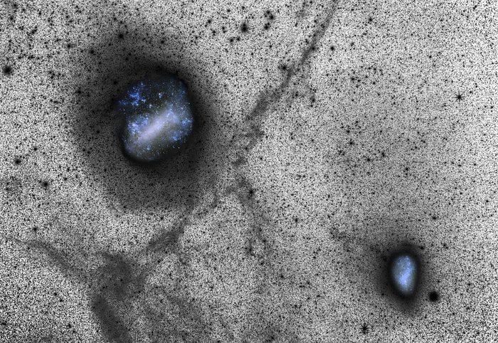 ESO сфотографировало Магеллановы Облака