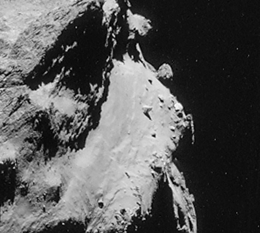 КА "Розетта" фотографирует комету, подойдя очень близко