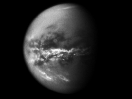 На Титане все-таки нет ледяных вулканов?