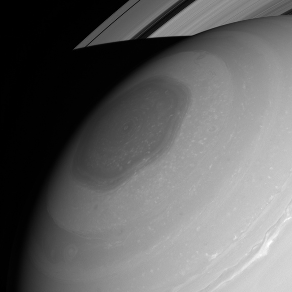 И снова гексагон Сатурна от NASA