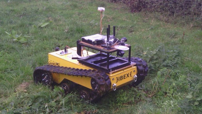 Робот Ibex способен справиться с сорняками на любой местности