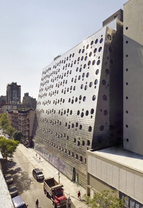 Нью-йоркский отель с поразительными окнами-иллюминаторами
