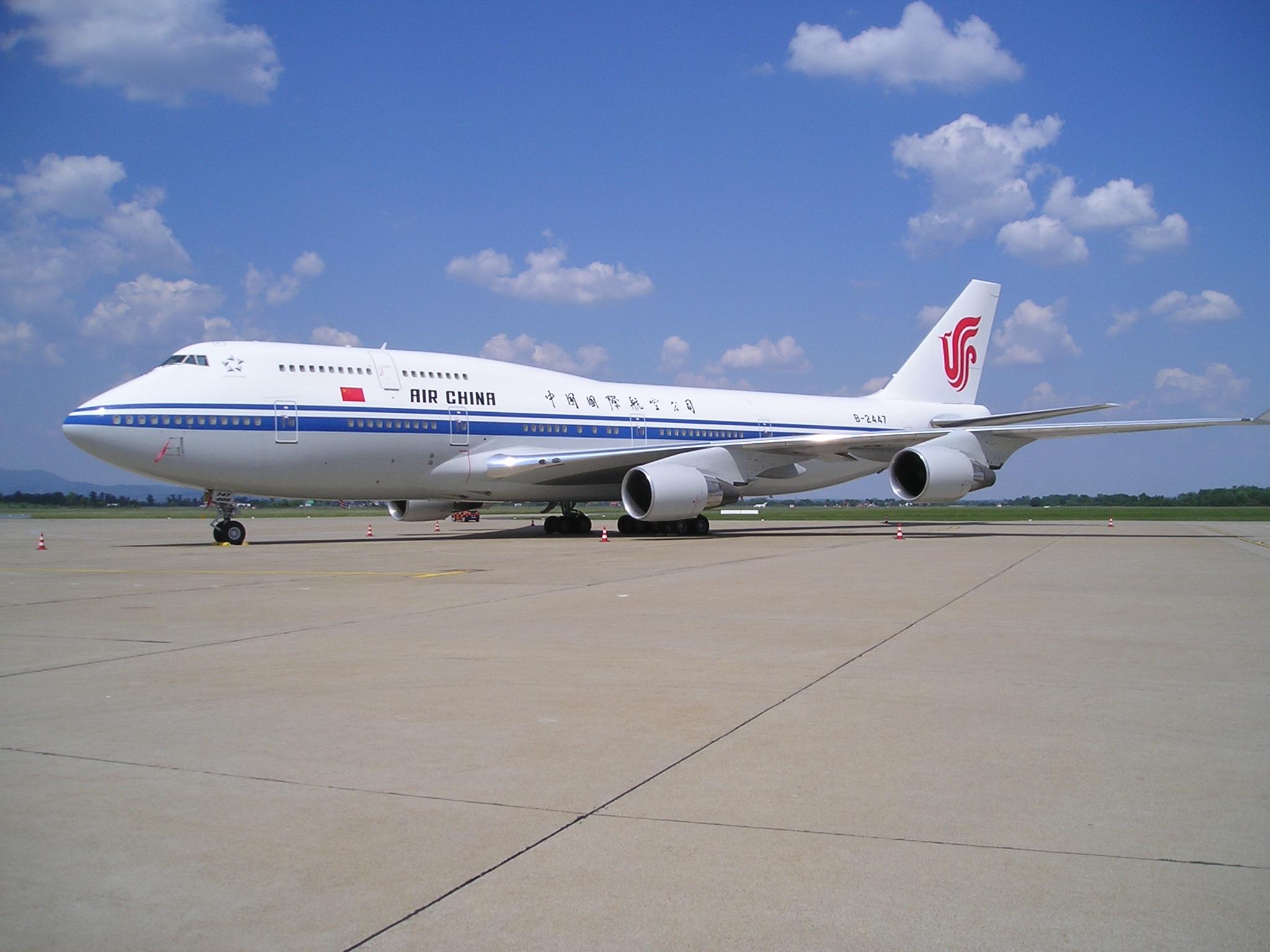   Авиакомпания «Air China»  заказала «Боинги» -747, 737  и 777