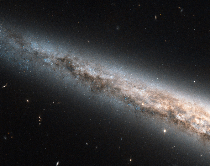 Детальное фото от космического телескопа Хаббл: «Галактика Игла»