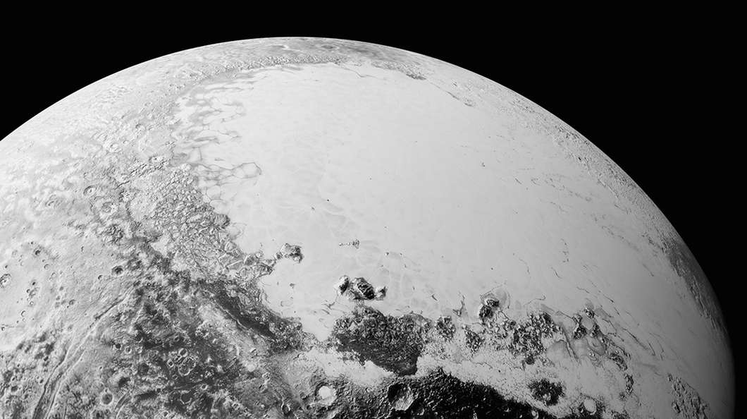 Фото Плутона говорят о разнообразии его поверхности
