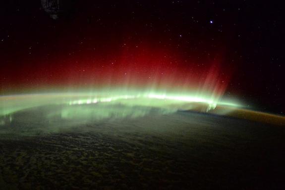 Кадр Дня: полярное сияние от NASA