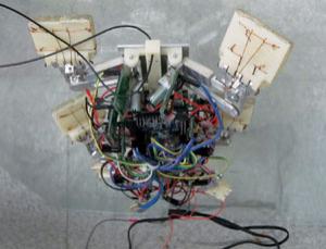 Китайский исследователь разрабатывает карабкающегося робота