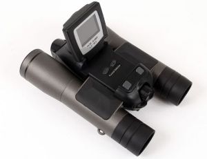 Комбинация цифровой камеры и бинокля от Thanko