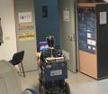 Роботизированная инвалидная коляска, управляемая только мыслью