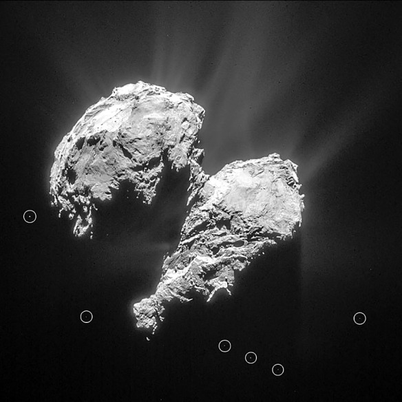 Комета Чурюмова-Герасименко в окружении пыли